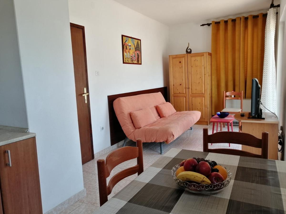 Lovely Apartment With Big Terrace In Budva Ngoại thất bức ảnh